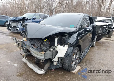 2016 Ford Fiesta St из США, поврежденный, VIN 3FADP4GX8GM194989